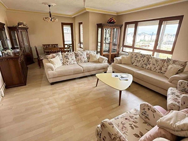 HİTİTDEN İLKER 1. CAD YAKINI ARA KATTA MANZARALI | ACİL SATILIK 3+1 YAPILI BOŞŞ - Görsel 16
