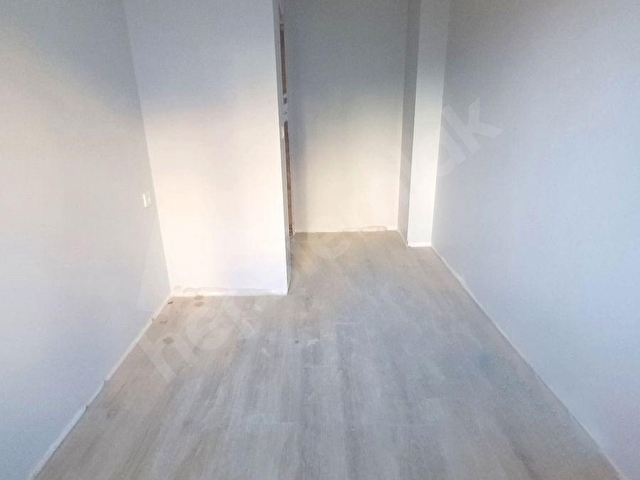 ACİL DENİZ MANZARALI AMERİKAN MUTFAKLI 3.KAT 2+1 70M2 YATIRIMLIK - Görsel 15