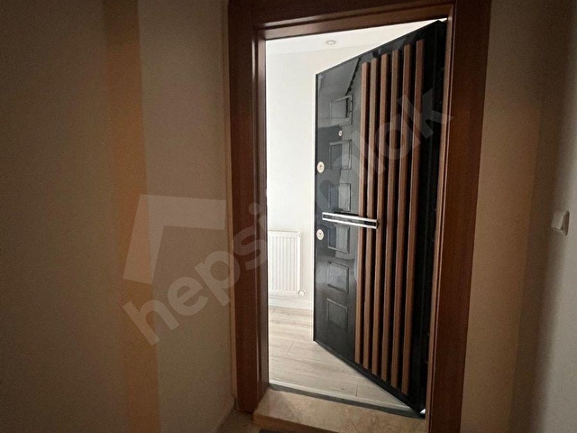 Muradiye Mahallesinde Satılık Arakat Daire - Görsel 12