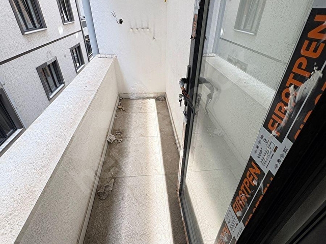 Cennet Mah. K.Otopark Metrobüse 4 Dakika 2.Kat Satılık 3+1 Daire - Görsel 17