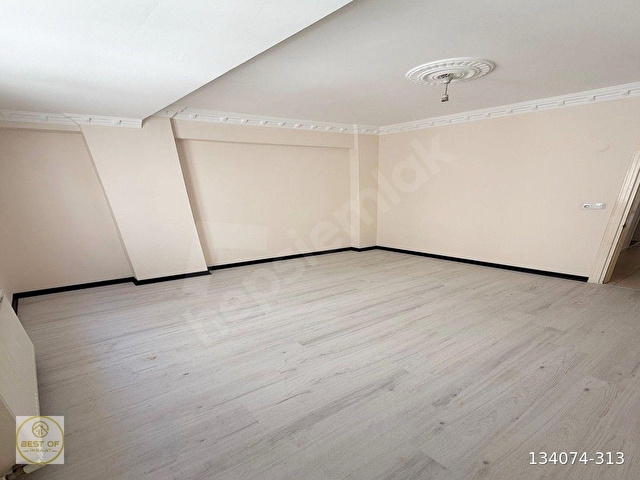 KİRALIK DAİRE MERKEZİ KONUMDA ULAŞIMA YAKIN - Görsel 4