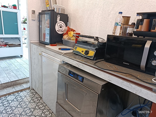 BAĞDAT CADDESİ DEVREN KİRALİK CAFE DUKKAN.Devir 2.150.000 TL - Görsel 9