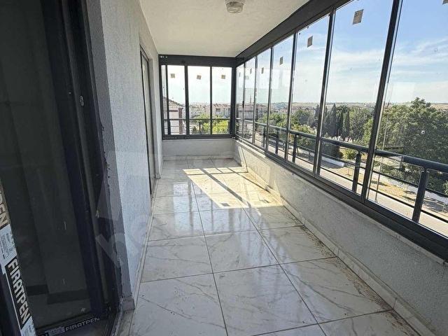 UZUNKÖPRÜ CUMHURİYET ÇEVREYOLU ÜZERİNDE 3+1 SIFIR SATILIK DAİRE - Görsel 9
