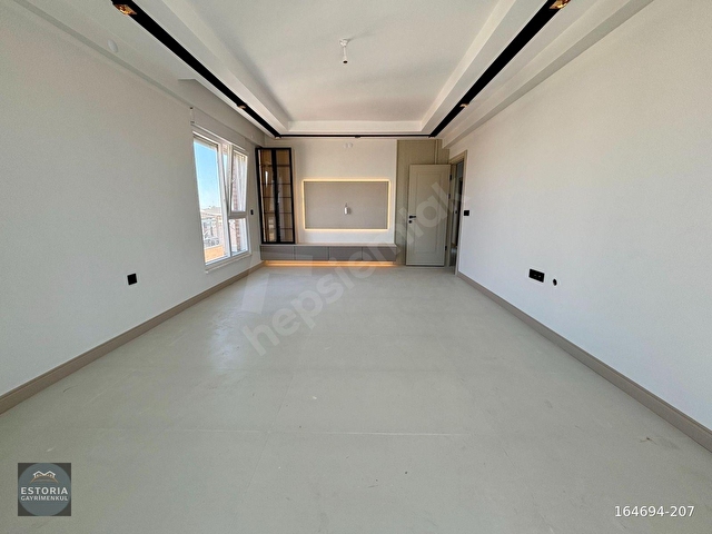 ESTORIADAN SÖĞÜTÖNÜ BULVAR YAKINI SİTE İÇİ ULTRA LÜKS 3+1 DAİRE - Görsel 3