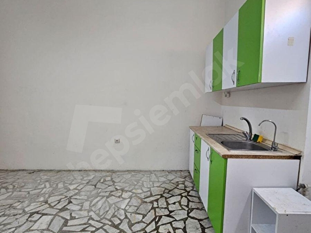 ALTAYÇEŞME SİTE İÇERİSİNDE ÇİFT CEPHE HARİKA KONUM 110M2 DÜKKAN - Görsel 20