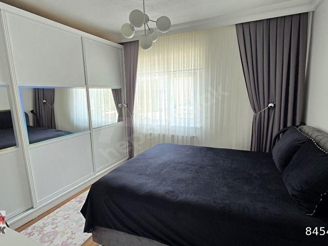 ALAPLI YENİ SİTELERDE Deniz manzaralı YAPILI ARA KAT DAİRE - Görsel 9