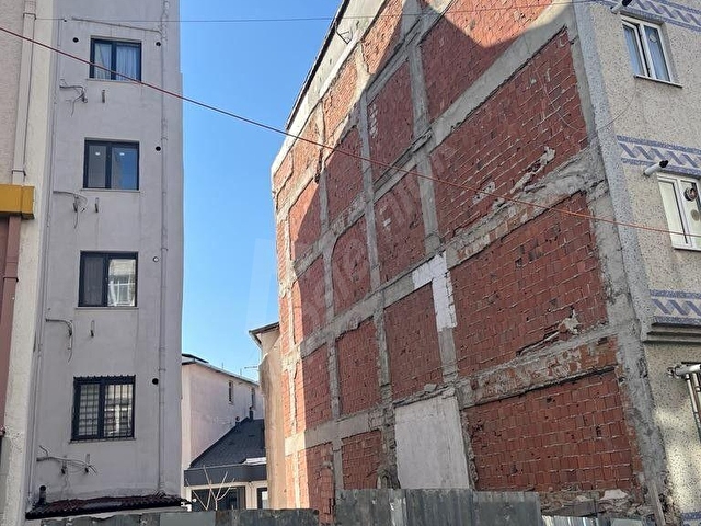 KULAKSIZDA KENTSEL DÖNÜŞÜM AŞAMASINA YAKIN 2+1 90 M2 GİRİŞ KAT DAİRE - Görsel 7