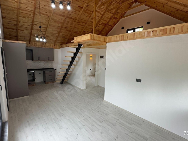 YÖNTAŞ EMLAKTAN ÇEBİŞ KÖYÜNDE SIFIR 3+1 102 m2 YAZLIK - Görsel 3