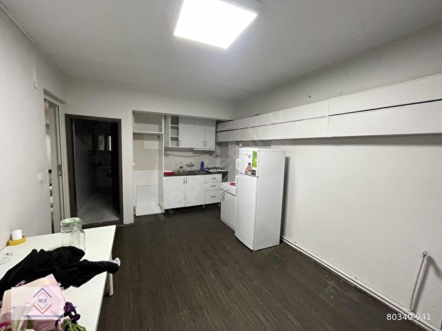 4. Levent Metro Yürüme Mesafede Kiralık 400 m² Ofis 110.000 TL - Görsel 15