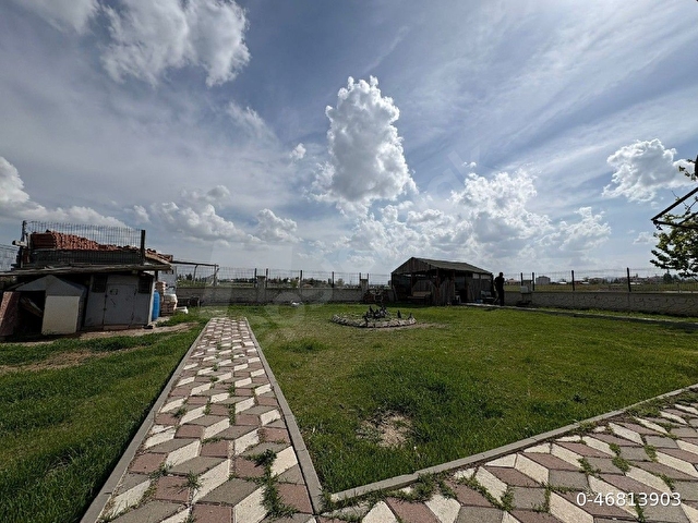 Sahibinden 712 M2 imarlı arsa üzerine kurulu 200 M2 Ruhsatlı 3+1 ev - Görsel 18