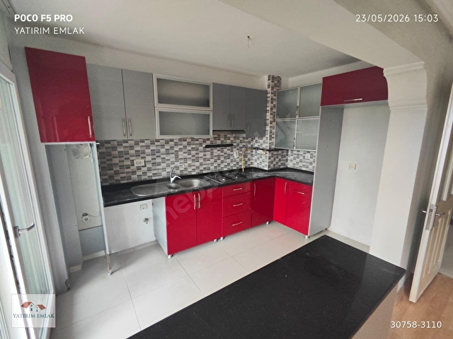 ÇİFT CEPHESİ AÇIK, KÖŞE KONUMLU FERAH VE KULLANIŞLI DAİRE..