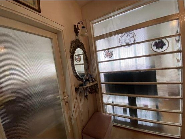 GAYRETTEPE MERKEZİ KONUMDAKİRACISIZ 4+1 ARAKAT DAİRE - Görsel 5