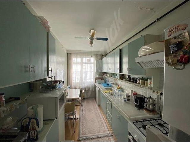 GAYRETTEPE MERKEZİ KONUMDAKİRACISIZ 4+1 ARAKAT DAİRE - Görsel 17