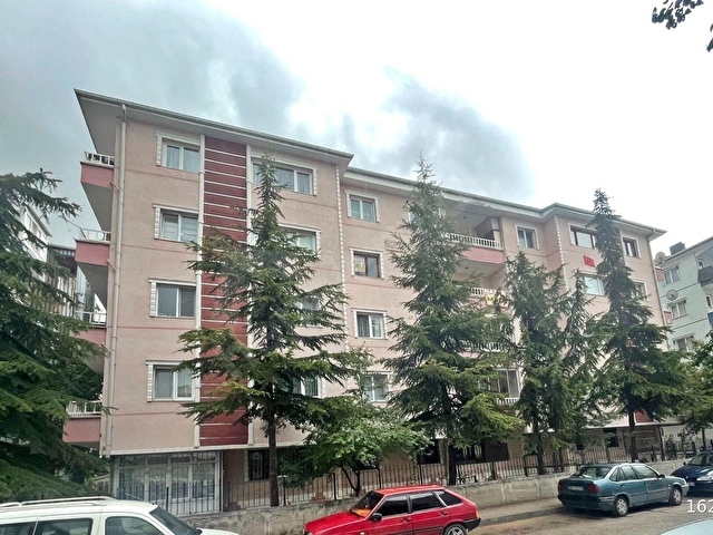 NAZAR EMLAK DAN LALE TREN İSTASYONU KARŞISI ARAKAT ÖNCEPHE DAİRE - Görsel 12