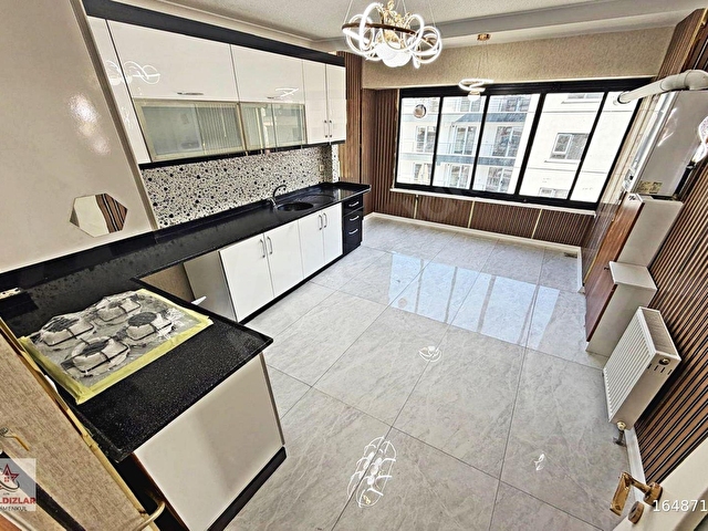 KEÇİÖRENDE BULVAR ÜSTÜ TÜRK HAMAMLI MASRAFSIZ 3+1 SATILIK DAİRE - Görsel 4