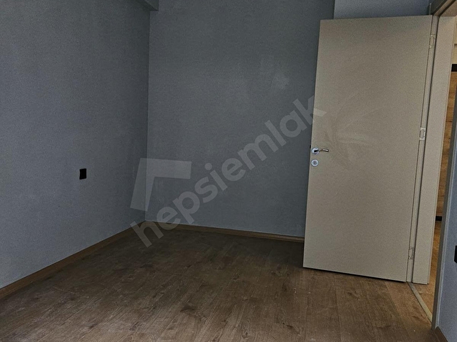 NİLÜFER ÖZLÜCE CEYLAN PLUS 1+1 KİRALIK OFİS - Görsel 14