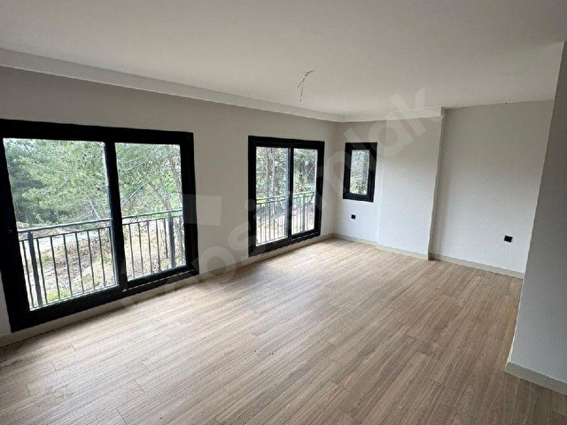 SIFIR TRİBLEKS VİLLA****MODER MİMARİ GENİŞ BALKON BAHÇELİ CAZİP SİTE İÇİ - Görsel 6