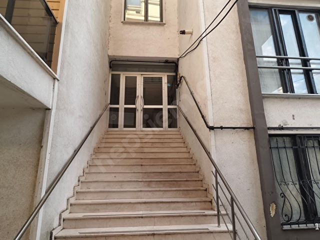İZMİT VENEDİK EVLERİNDE 1+1 KİRALIK MODERN DAİRE - Görsel 5