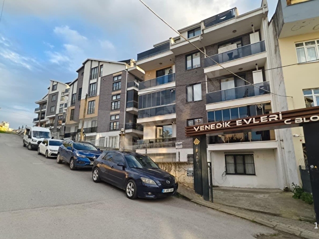 İZMİT VENEDİK EVLERİNDE 1+1 KİRALIK MODERN DAİRE - Görsel 23