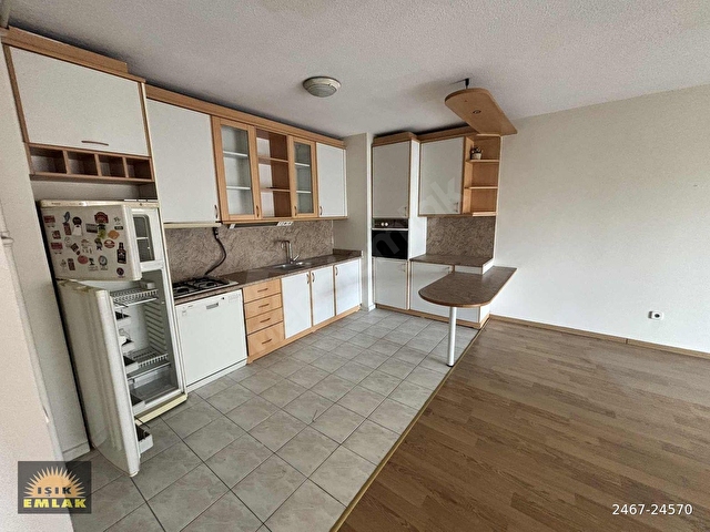 ATAŞEHİR ATA 4 BLOKLARINDA NET 72m2 BALKONLU BÜYÜK TİP BOŞ 1+1 - Görsel 17