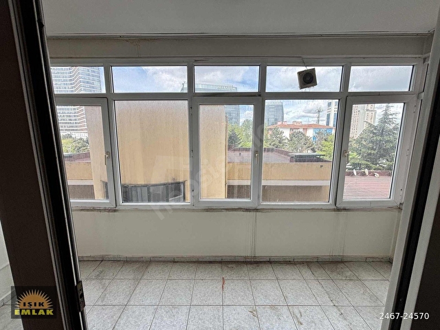 ATAŞEHİR ATA 4 BLOKLARINDA NET 72m2 BALKONLU BÜYÜK TİP BOŞ 1+1 - Görsel 4