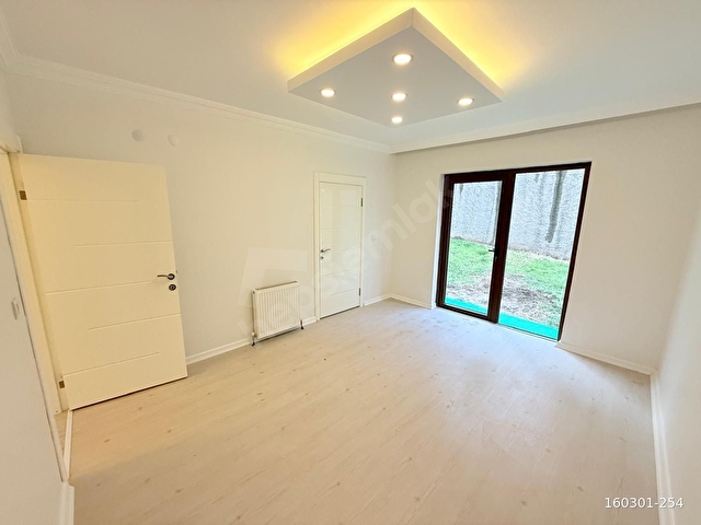 SAFARİDEN BİRLİK MAH.ULTRA LÜKS 4+1 BAHÇE KULLANIM ALANLI DAİRE - Görsel 5