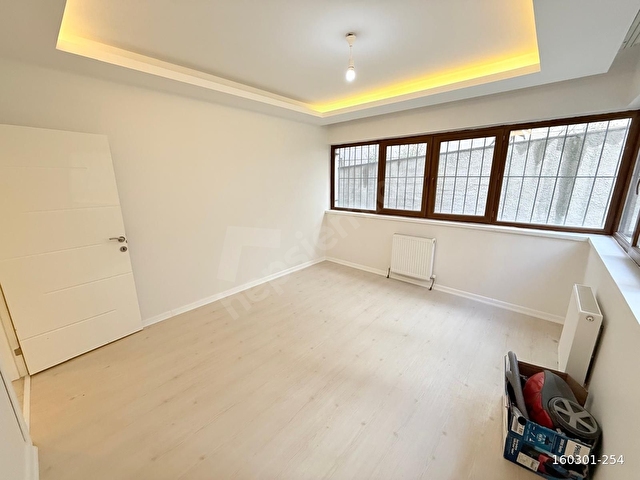 SAFARİDEN BİRLİK MAH.ULTRA LÜKS 4+1 BAHÇE KULLANIM ALANLI DAİRE - Görsel 15