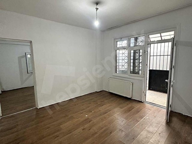 MÜSTAKİL BİNADA METROYA YAKIN KİRALIK 2+1 DAİRE TUĞ GAYRİMENKUL - Görsel 4