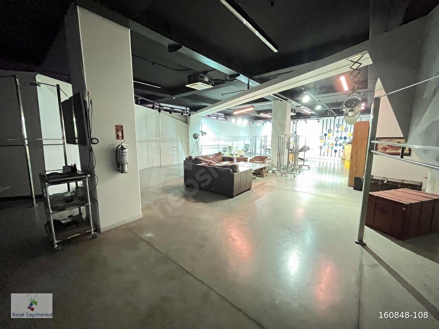 İSKANLI BİNADA OFİS BÖLÜMLERİ HAZIR YAPILI KİRALIK 1100m2 - Görsel 25