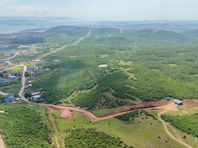 KOCAELİ KÖRFEZDE DENİZ MANZARALI İMARLI SATILIK 1300 m² ARSA - Görsel 12