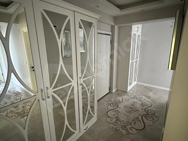 Bandırmada satılık daire 4+1 kombili havuzlu,saunalı sitede - Görsel 16