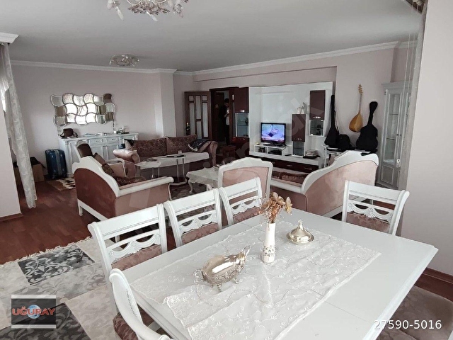 UĞURAYDAN DİKMEN CADDE DE PANAROMİK MANZARALI TERASLI 4+1+2 DUBLEKS - Görsel 7