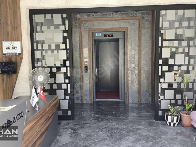 Kuşadası merkezde kiralık ofis büro - Görsel 2