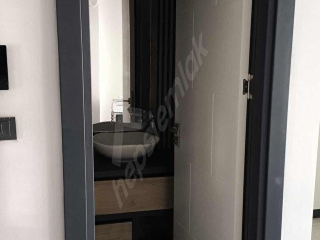 Kuşadası merkezde kiralık ofis büro - Görsel 6