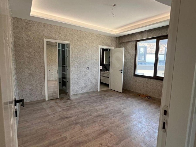 YÜKSEL ŞAHİN DEN SİLLE AK MAHALLESİ İSMAİL KAYA CADDESİN DE SATILIK 5+1 VİLLA - Görsel 17