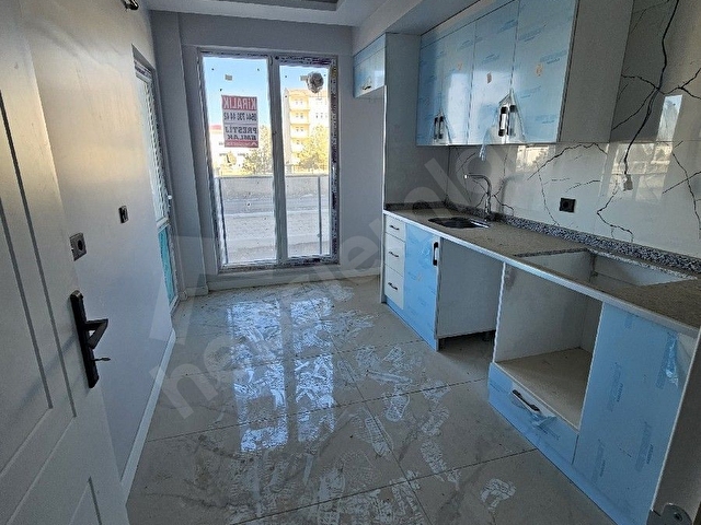 HASTANE  YOLU ÜZERİNDE HASTANEYE YÜRÜME MESAFESİNDE YERDEN ISITMALI KİRALIK  2+0  DAİRE - Görsel 9