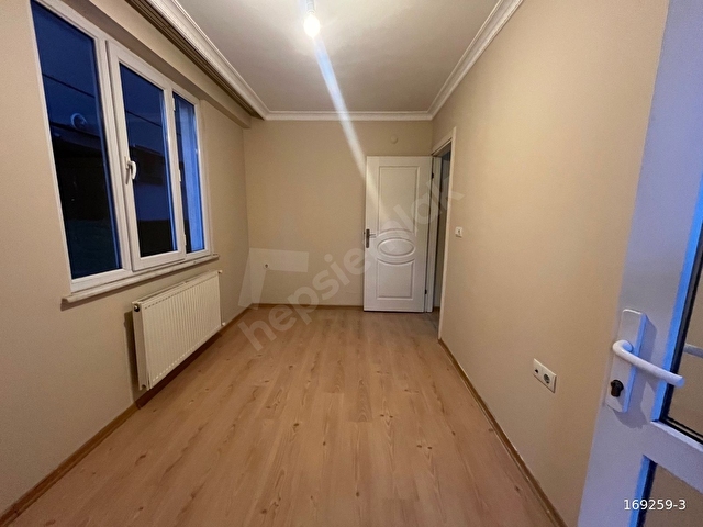 Çırçır mh. Cadde Yakını Balkonlu Manzaralı Satılık Yüksek Giriş - Görsel 12