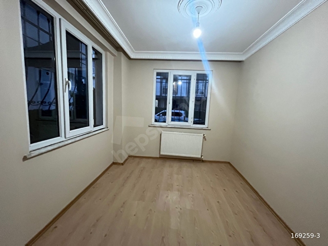 Çırçır mh. Cadde Yakını Balkonlu Manzaralı Satılık Yüksek Giriş - Görsel 15