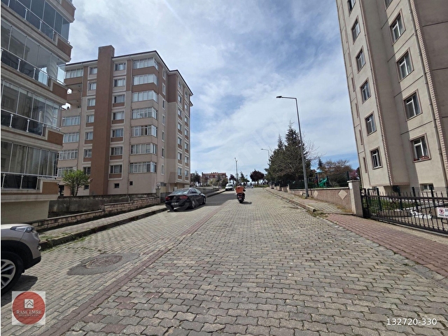 EDİRNE MERKEZ ŞÜKRÜPAŞA GÖLET YANINDA LÜKS SATILIK 4+1 DAİRE - Görsel 4