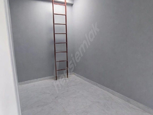DÖŞEMEALTINDA YERDEN ISITMALI SIFIR 3+1 GİYİNME ODALI MODERN İKİZ VİLLA - Görsel 11