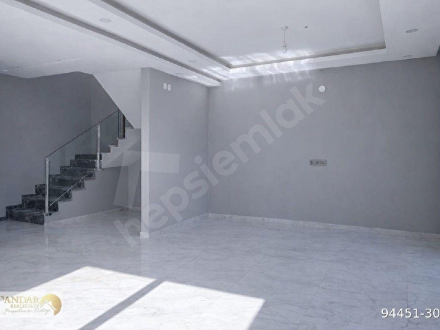 DÖŞEMEALTINDA YERDEN ISITMALI SIFIR 3+1 GİYİNME ODALI MODERN İKİZ VİLLA - Görsel 14