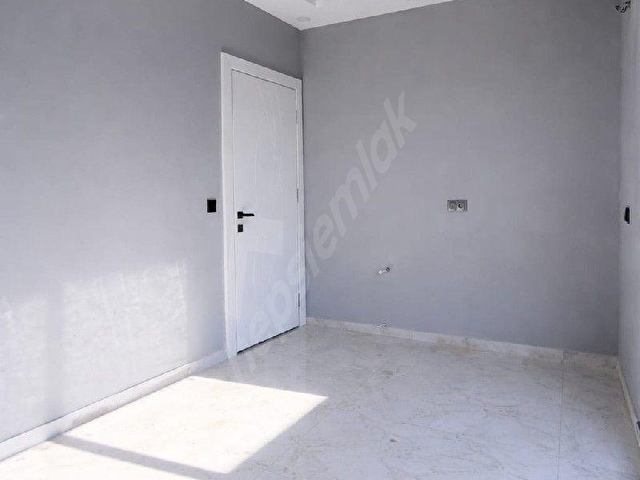 DÖŞEMEALTINDA YERDEN ISITMALI SIFIR 3+1 GİYİNME ODALI MODERN İKİZ VİLLA - Görsel 19