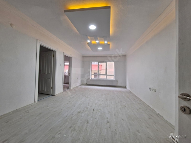 ŞAFAKTEPE MAH HALDUN SOK FULL  ARA KAT YAPILI SATILIK 3+1 DAİRE - Görsel 2