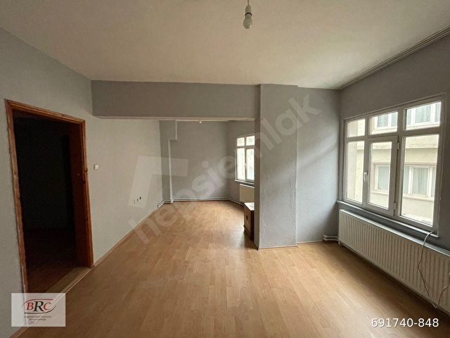 Çanakkale Biga Çarşı İçinde Satılık 2+1 Daire-Ofis-İşyeri - Görsel 12