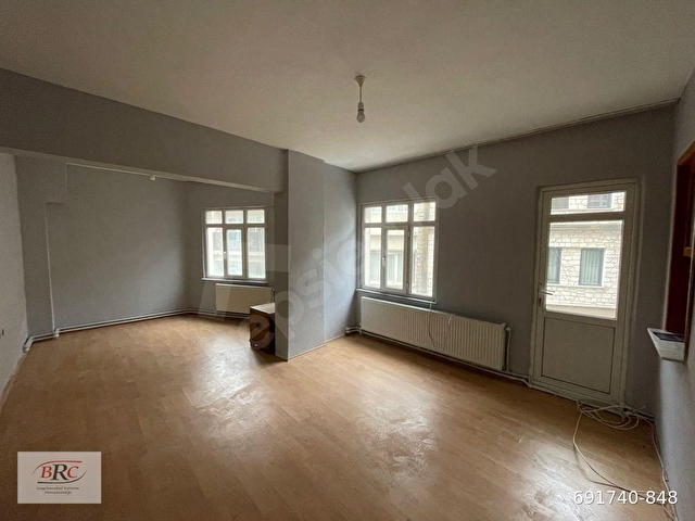 Çanakkale Biga Çarşı İçinde Satılık 2+1 Daire-Ofis-İşyeri - Görsel 10
