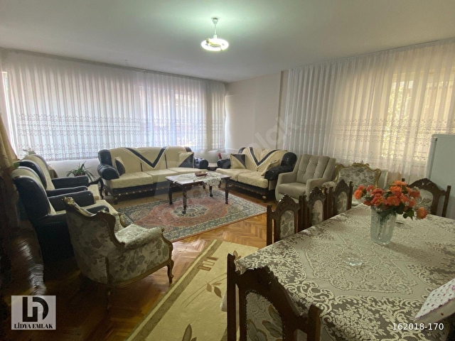 LİDYA EMLAKtan 3+1 140m2 Reşitpaşa v İski Yakını Satılık Daire - Görsel 3