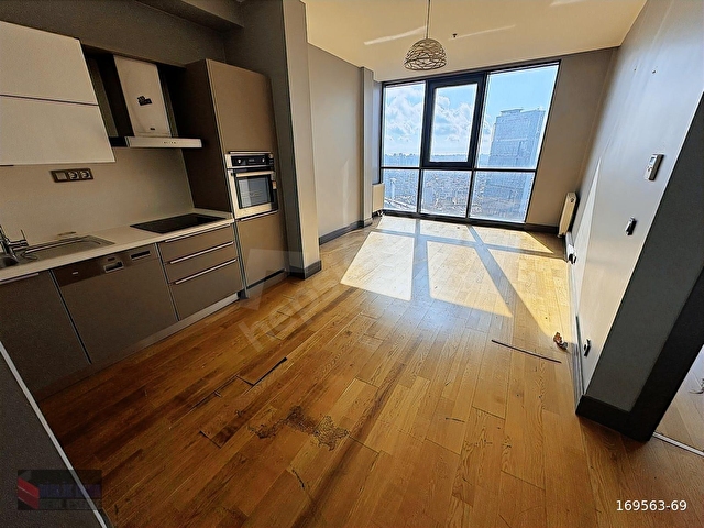 BATIŞEHİR HİRADAN SATILIK 1+1 TEMİZ YÜKSEK KAT HAZIR DAİRE - Görsel 2