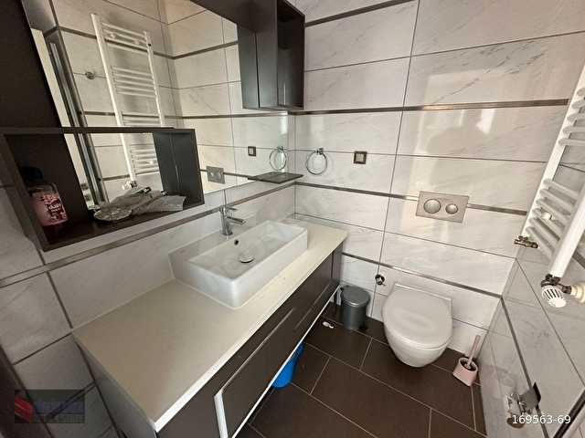 BATIŞEHİR HİRADAN SATILIK 1+1 TEMİZ YÜKSEK KAT HAZIR DAİRE - Görsel 12