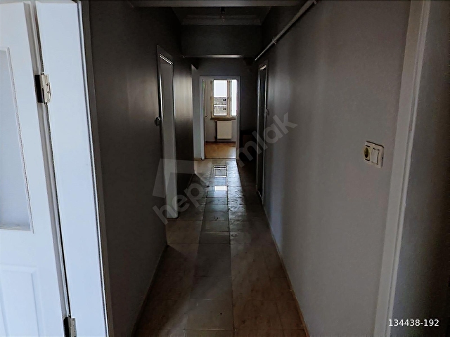 ŞEHRİN EN MERKEZİ YERİNDE 3+1 KİRALIK DAİRE - Görsel 13