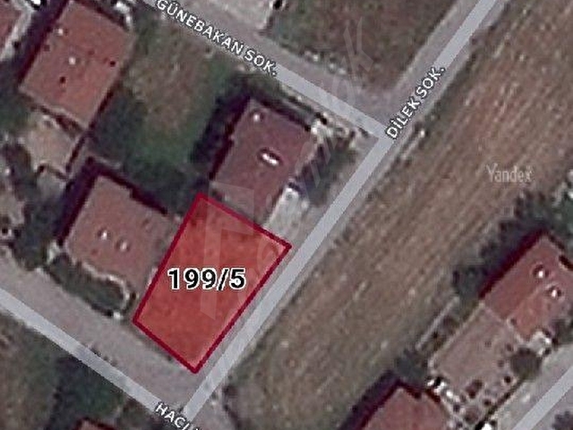 TEKİRDAĞ ERGENE VELİMEŞEDE KÖŞEBAŞI KONUT İMARLI ARSA